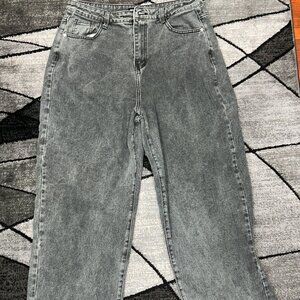 Prettylittlething Jeans in dark grey Denim (12) (L)